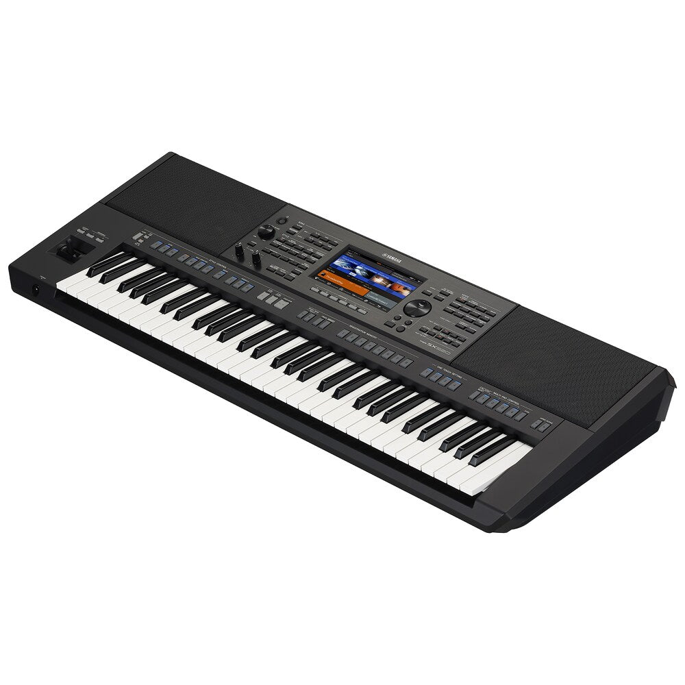 Yamaha PSR-SX920 — diagonal overhead view